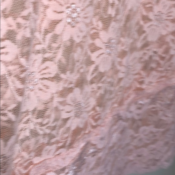 Wet seal pretty pink cami M size - Picture 3 of 4